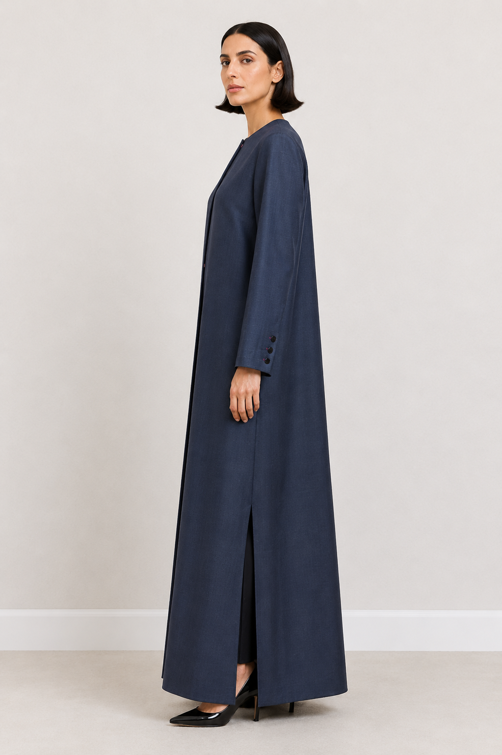 The Éclat Abaya — Midnight Blue & Black